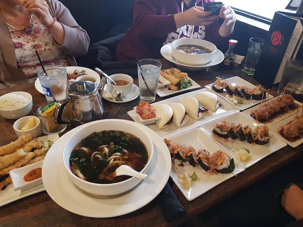 Shanghai Bistro | restaurant | 2930 Craig Rd, Eau Claire, WI 54701, USA | 7158353348 OR +1 715-835-3348