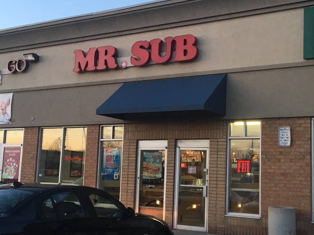 Mr.Sub | restaurant | 755 Dundas St W, Mississauga, ON L5C 3B6, Canada | 9052721067 OR +1 905-272-1067