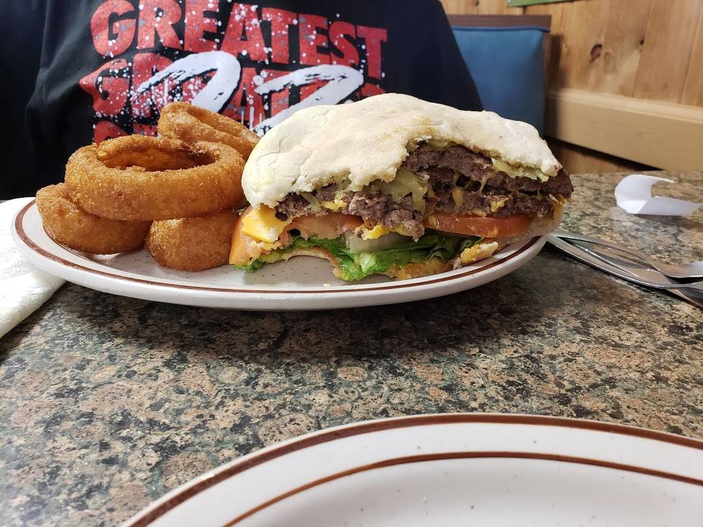 Pop Jacksons Restaurant | restaurant | 280 Benton Rd, Salem, OH 44460, USA | 3303378060 OR +1 330-337-8060