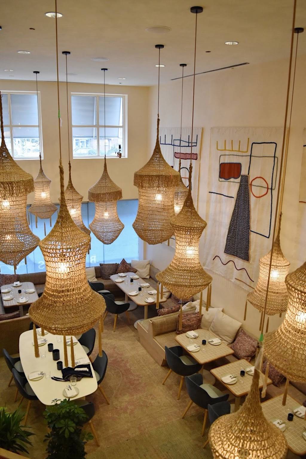 Byblos Uptown | restaurant | 2537 Yonge St, Toronto, ON M4P 2H9, Canada | 4164874897 OR +1 416-487-4897