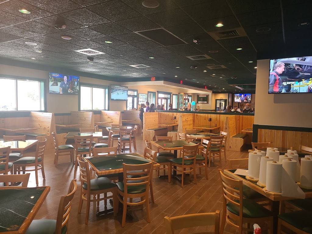 Gators Dockside Oviedo | restaurant | 167 E Mitchell Hammock Rd, Oviedo, FL 32765, USA | 4075425837 OR +1 407-542-5837