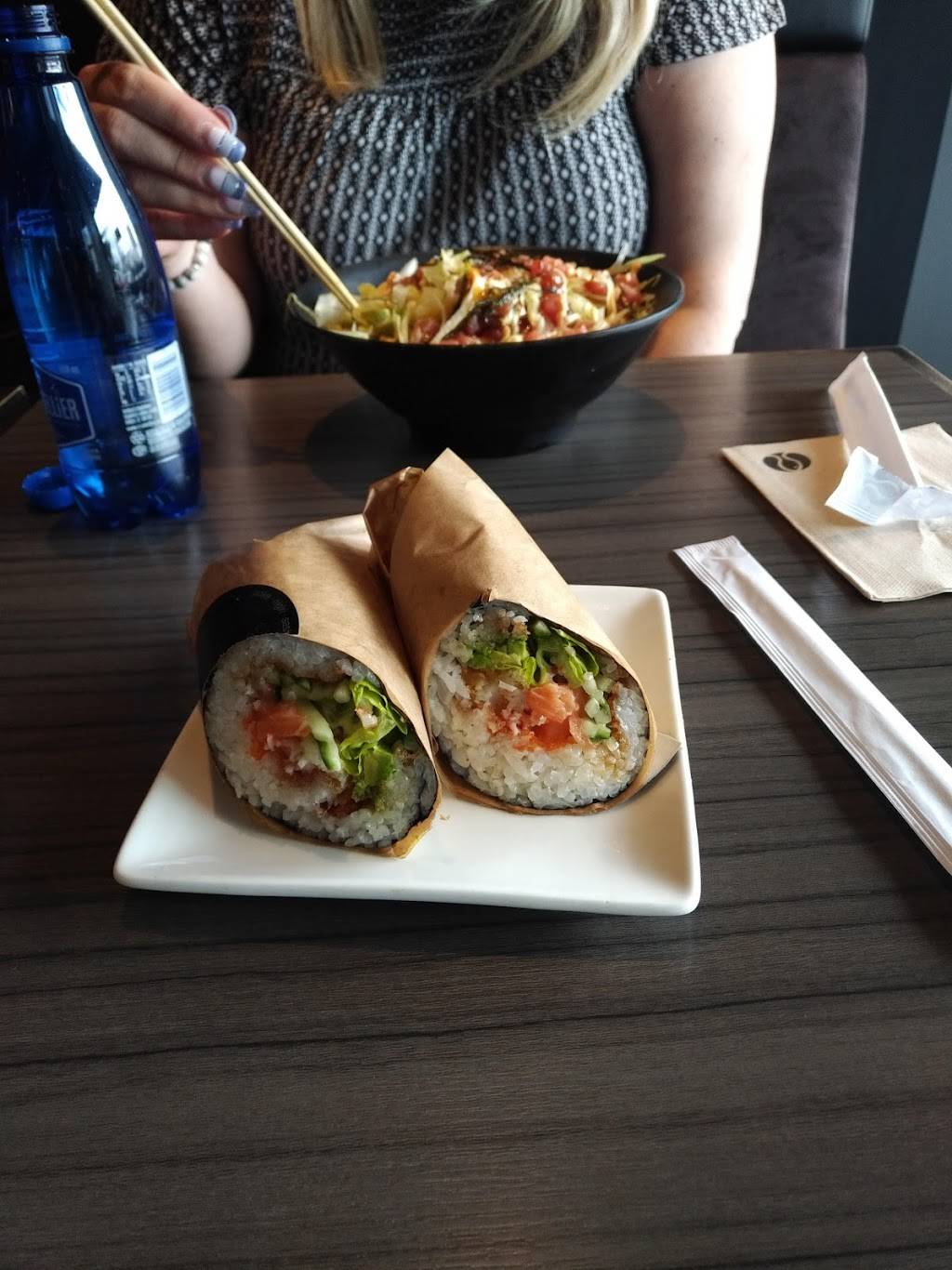 Sushi Shop | restaurant | 280 Boulevard DAnjou, Châteauguay, QC J6K 1C6, Canada | 4506911881 OR +1 450-691-1881