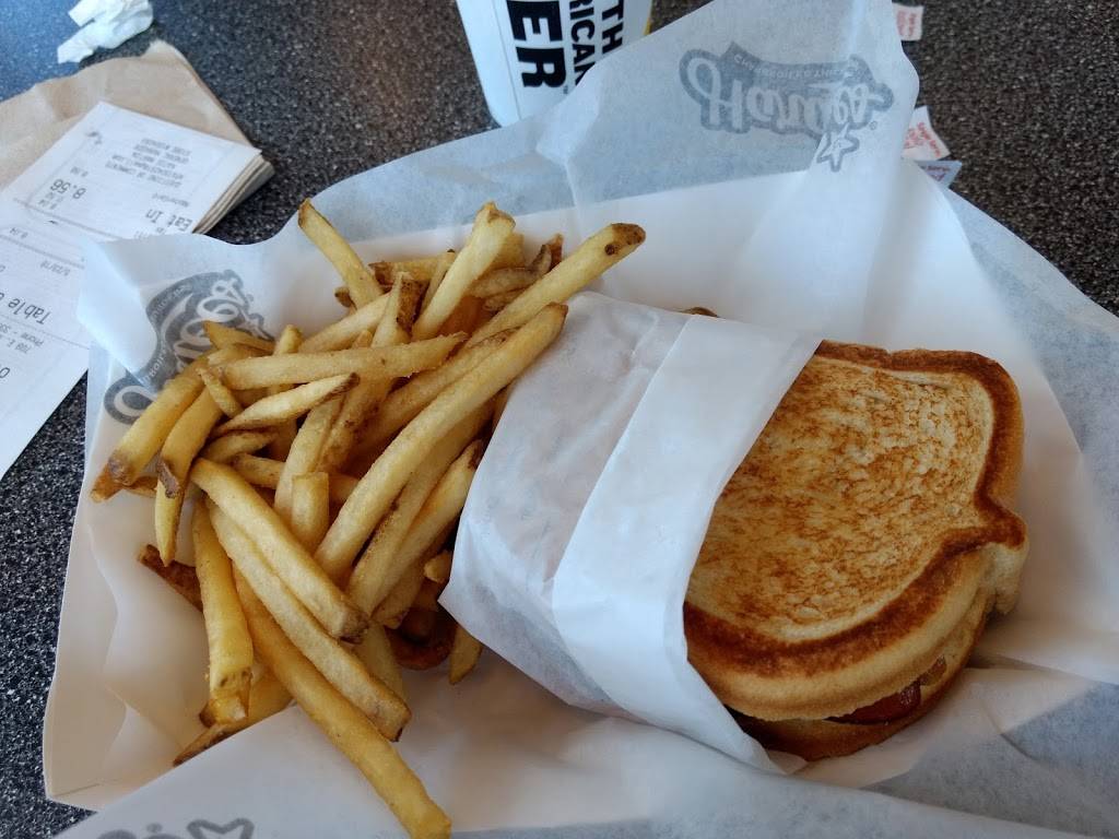 Hardees | restaurant | 709 E Lincolnway, Minerva, OH 44657, USA | 3308685700 OR +1 330-868-5700