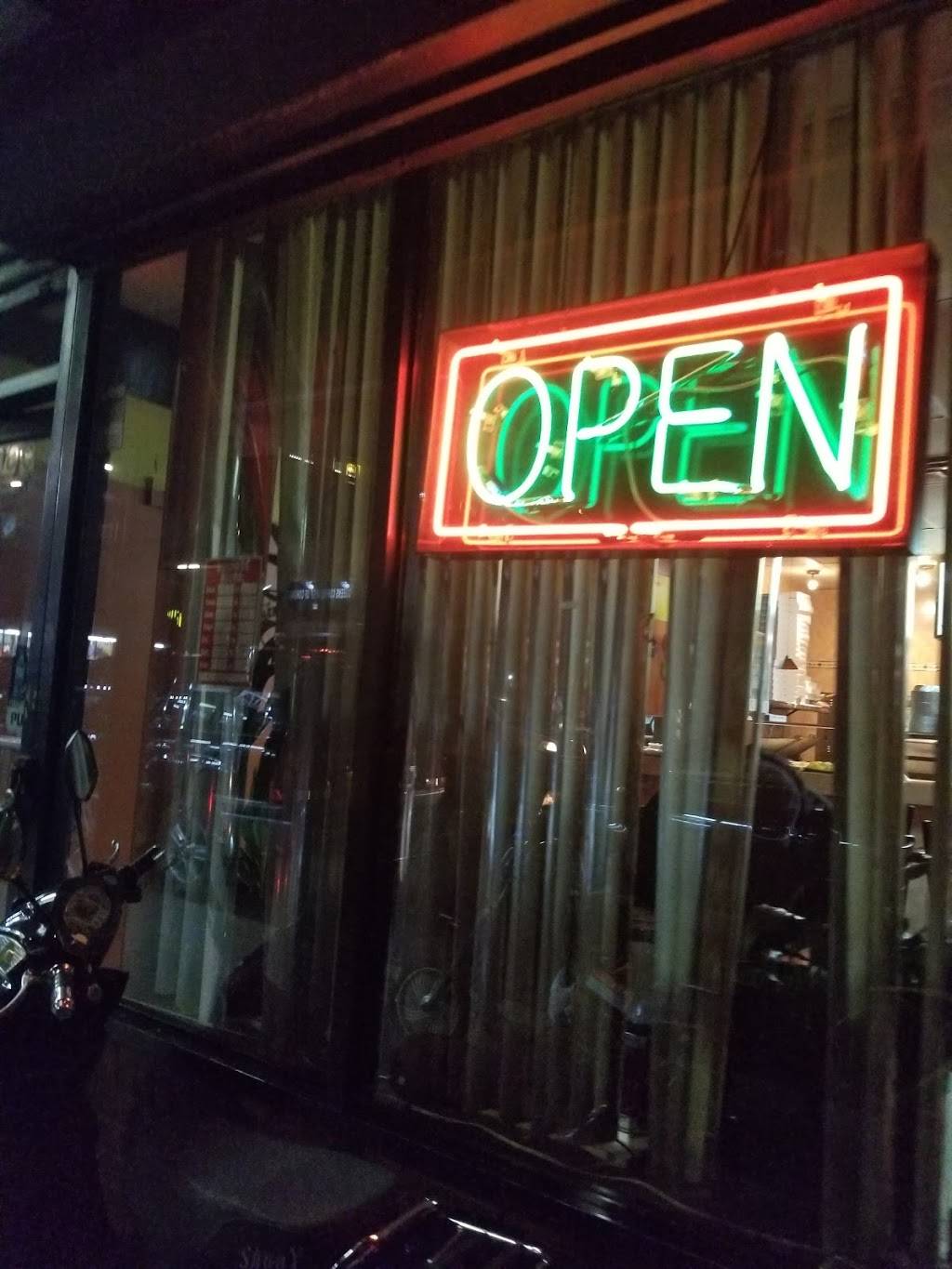 Taste of Dollys | restaurant | 40-07 111th St, Corona, NY 11368, USA | 7185651420 OR +1 718-565-1420