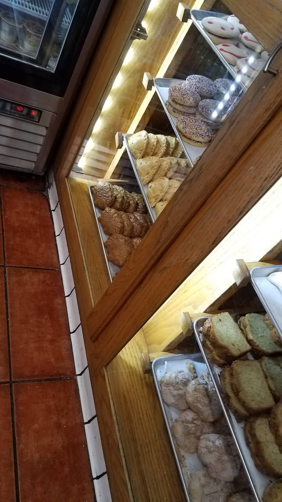 La Perla Tapatia | restaurant | 625 N Redondo Dr, Oceanside, CA 92057, USA | 7607224158 OR +1 760-722-4158