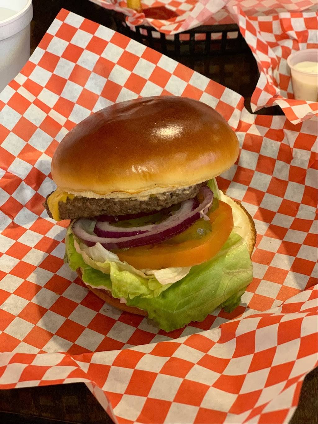 Manhattan Burger | restaurant | 700 W Spring Creek Pkwy #106, Plano, TX 75023, USA | 4695736577 OR +1 469-573-6577