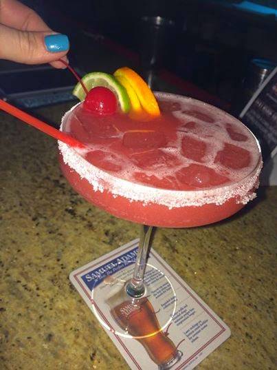 B Side Complex: Night Club and Hookah Lounge | night club | 939 N Delaware Ave, Philadelphia, PA 19123, USA | 4843881300 OR +1 484-388-1300