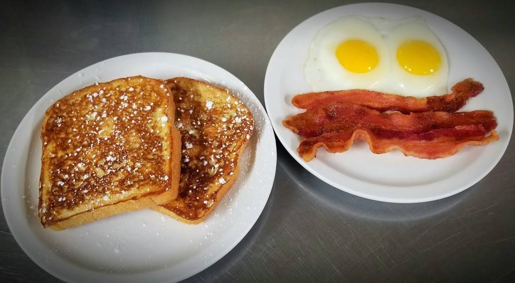 Cross Roads Diner | restaurant | 3105 S Sheridan Rd, Stanton, MI 48888, USA | 9898314494 OR +1 989-831-4494