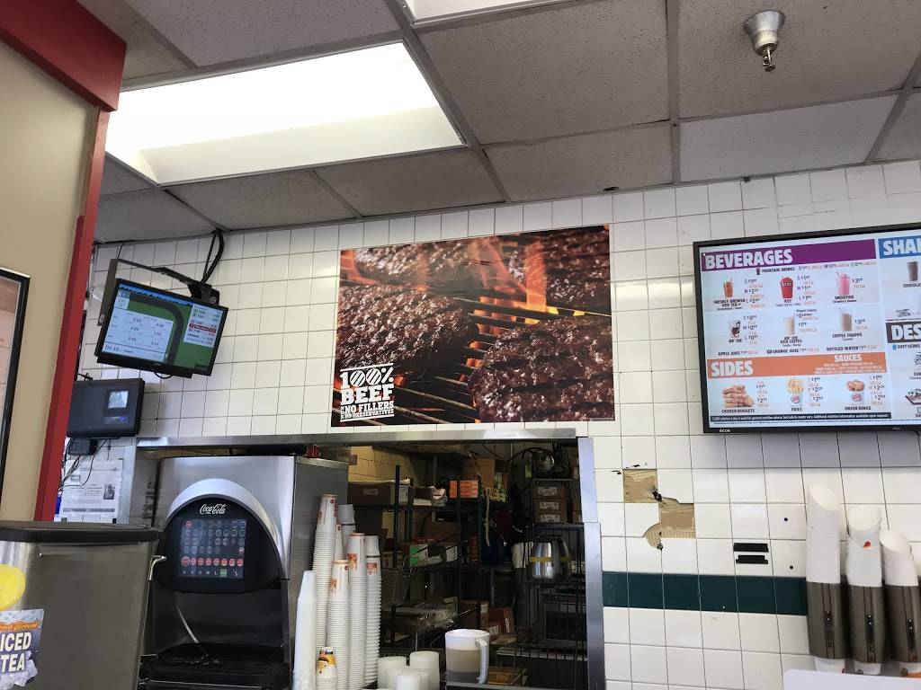 Burger King | restaurant | Marlow Heights Shopping Ctr, Temple Hills, MD 20748, USA | 3014231909 OR +1 301-423-1909