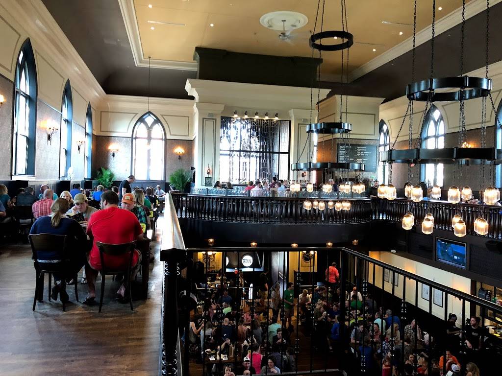 Tafts Ale House | restaurant | 1429 Race St, Cincinnati, OH 45202, USA | 5133341393 OR +1 513-334-1393