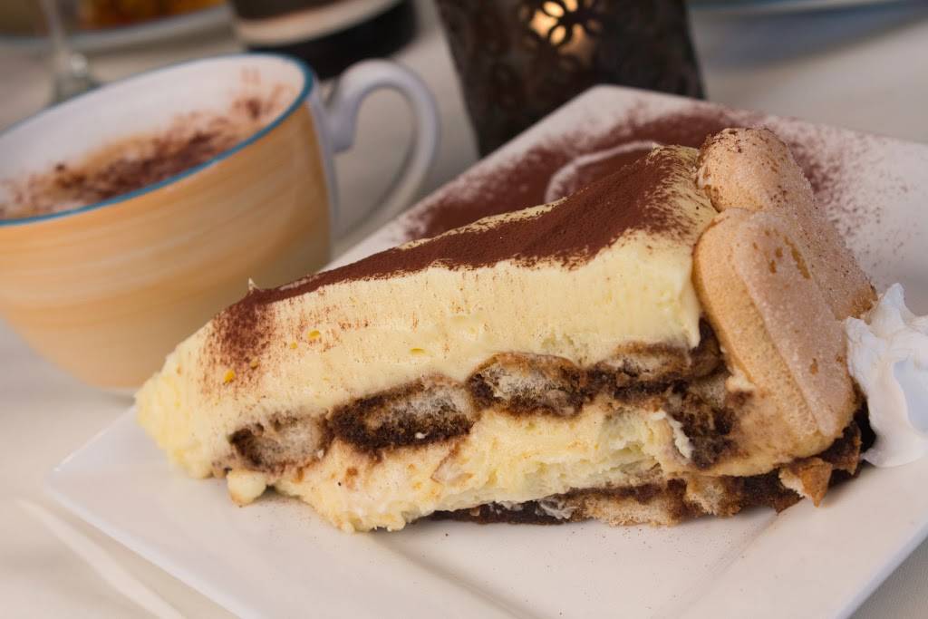 Renatos Italian Ristorante | restaurant | 3720 SE Ocean Blvd, Stuart, FL 34996, USA | 7722199600 OR +1 772-219-9600