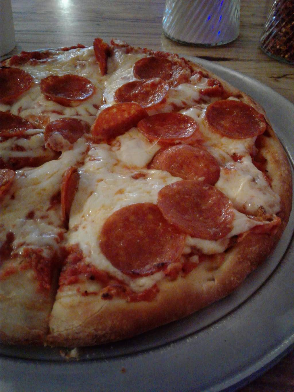 PizzaDilly | restaurant | 194 E Valley Blvd, Colton, CA 92324, USA | 9093700242 OR +1 909-370-0242