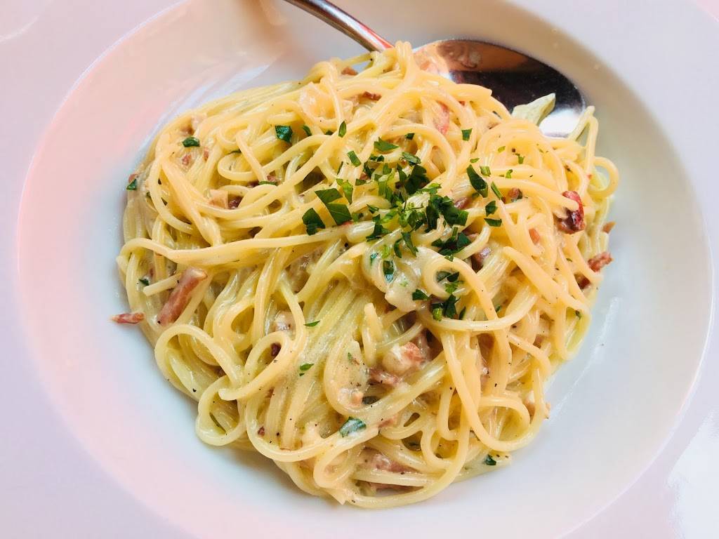 Little Villagio | meal takeaway | 7145 Main St, Clifton, VA 20124, USA | 7035432030 OR +1 703-543-2030