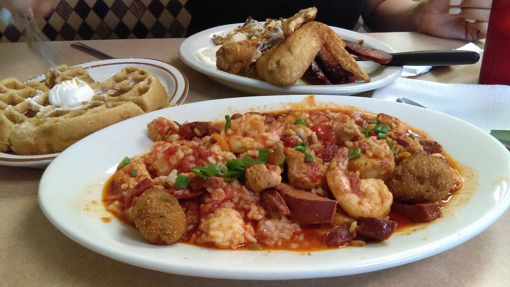 Day Days BBQ & Waffle House | restaurant | 994 E Holt Ave, Pomona, CA 91767, USA | 9096223217 OR +1 909-622-3217