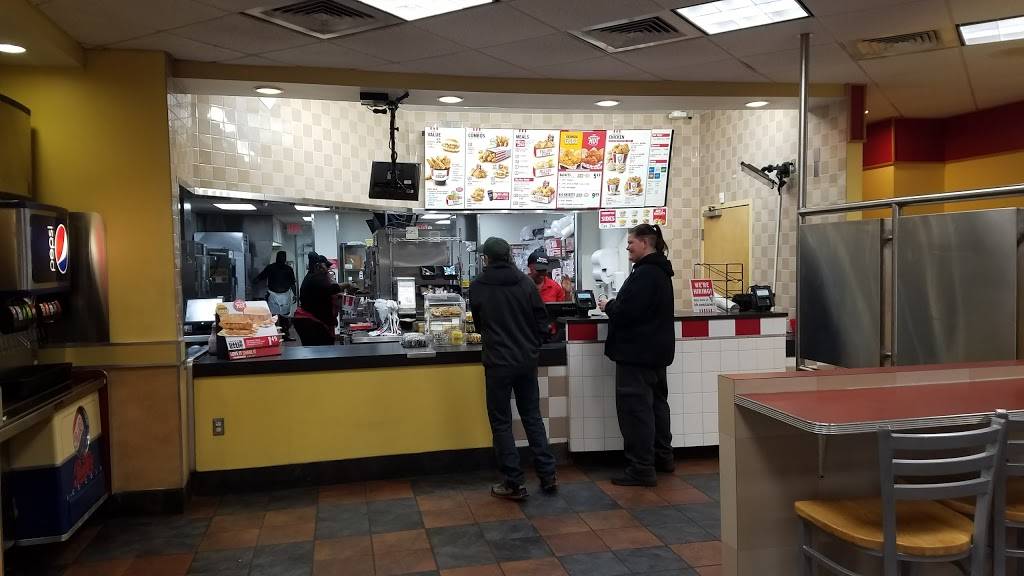 KFC | restaurant | 4790 Dixie Hwy, Waterford Twp, MI 48329, USA | 2486732030 OR +1 248-673-2030