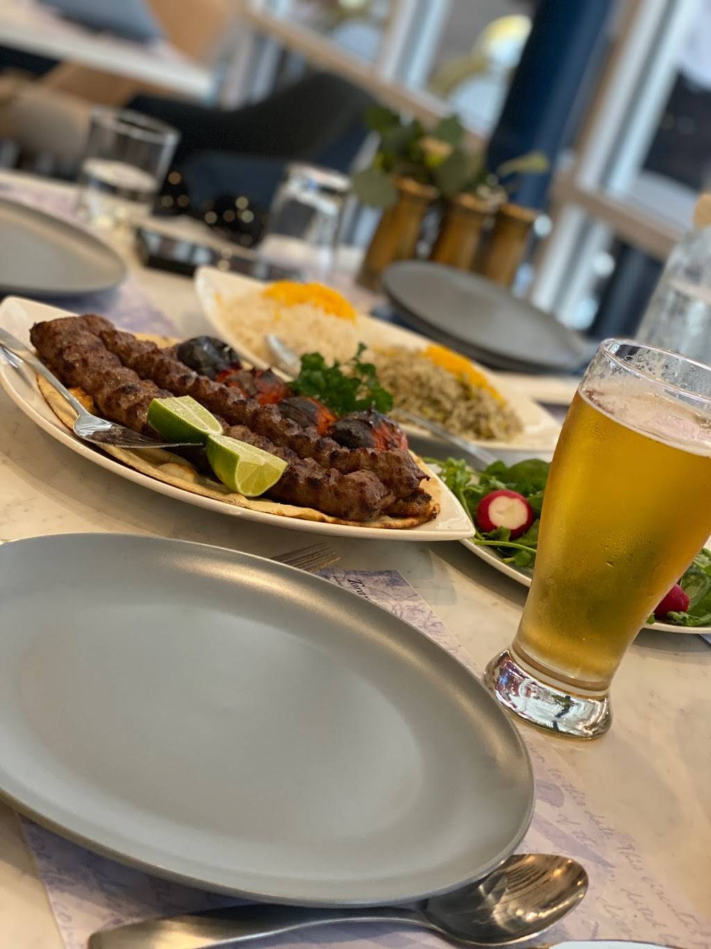 Toranj | restaurant | 10861 Lindbrook Dr, Los Angeles, CA 90024, USA | 3108248188 OR +1 310-824-8188