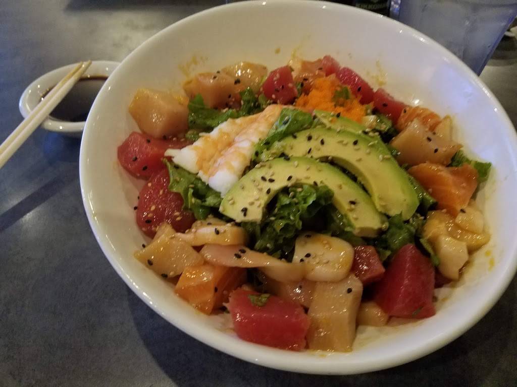 Sakana Sushi and Grill | restaurant | 20250 N 59th Ave, Glendale, AZ 85308, USA | 6235663595 OR +1 623-566-3595