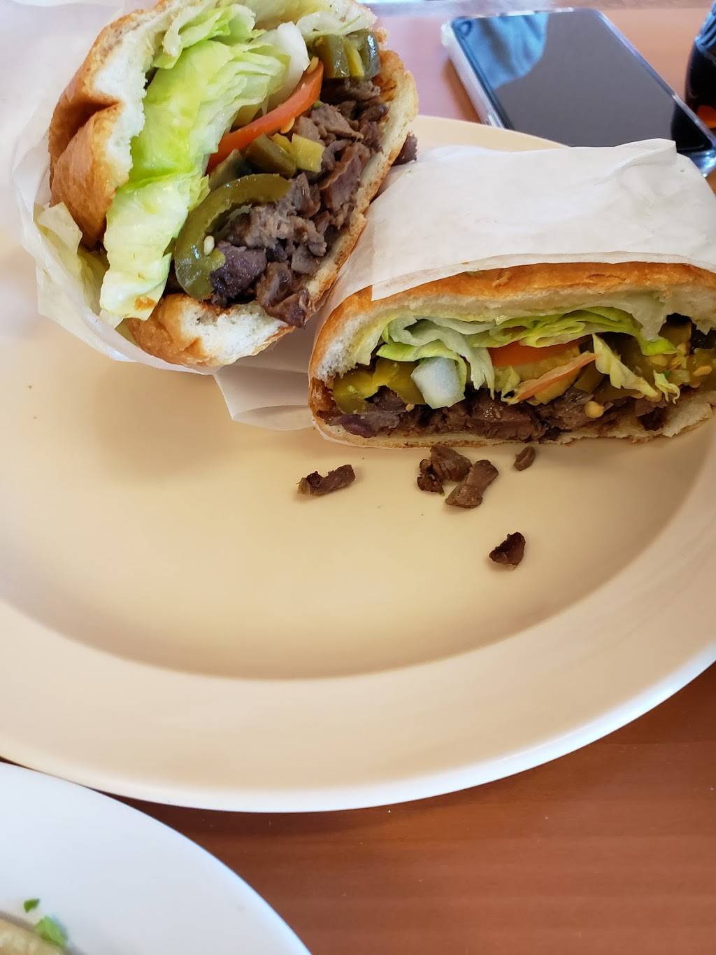 Los Cazadores Mexican Food | restaurant | 12229 Hesperia Rd, Victorville, CA 92395, USA | 4422554628 OR +1 442-255-4628