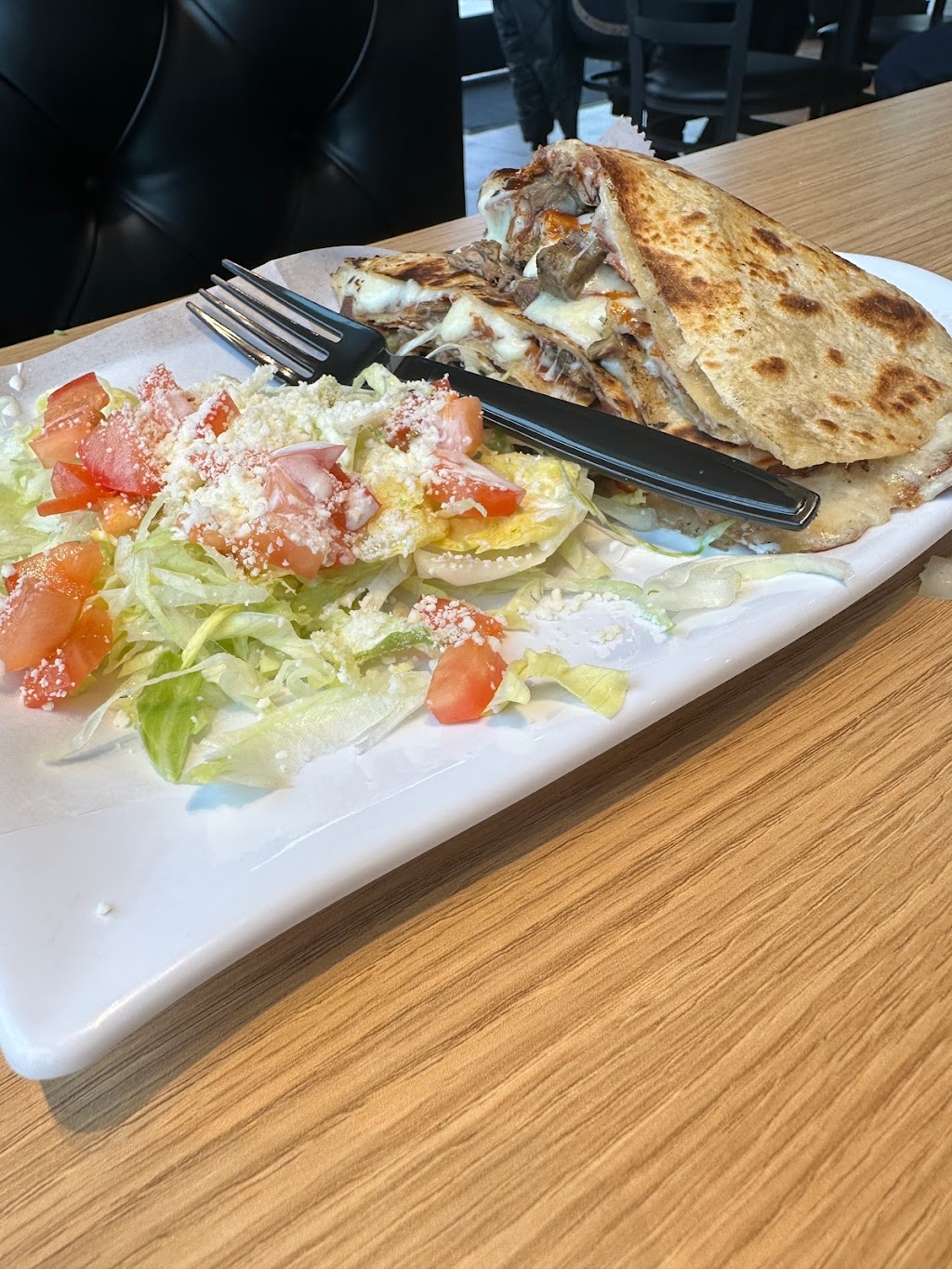 Tacos El Bigotes | restaurant | 12661 Tomball Pkwy suite 100e, Houston, TX 77086, USA | 8323288440 OR +1 832-328-8440