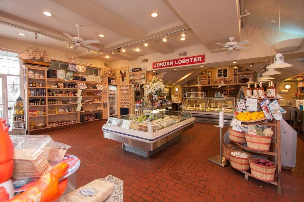 Jordan Lobster Farms | restaurant | 1 Pettit Pl, Island Park, NY 11558, USA | 5168893314 OR +1 516-889-3314