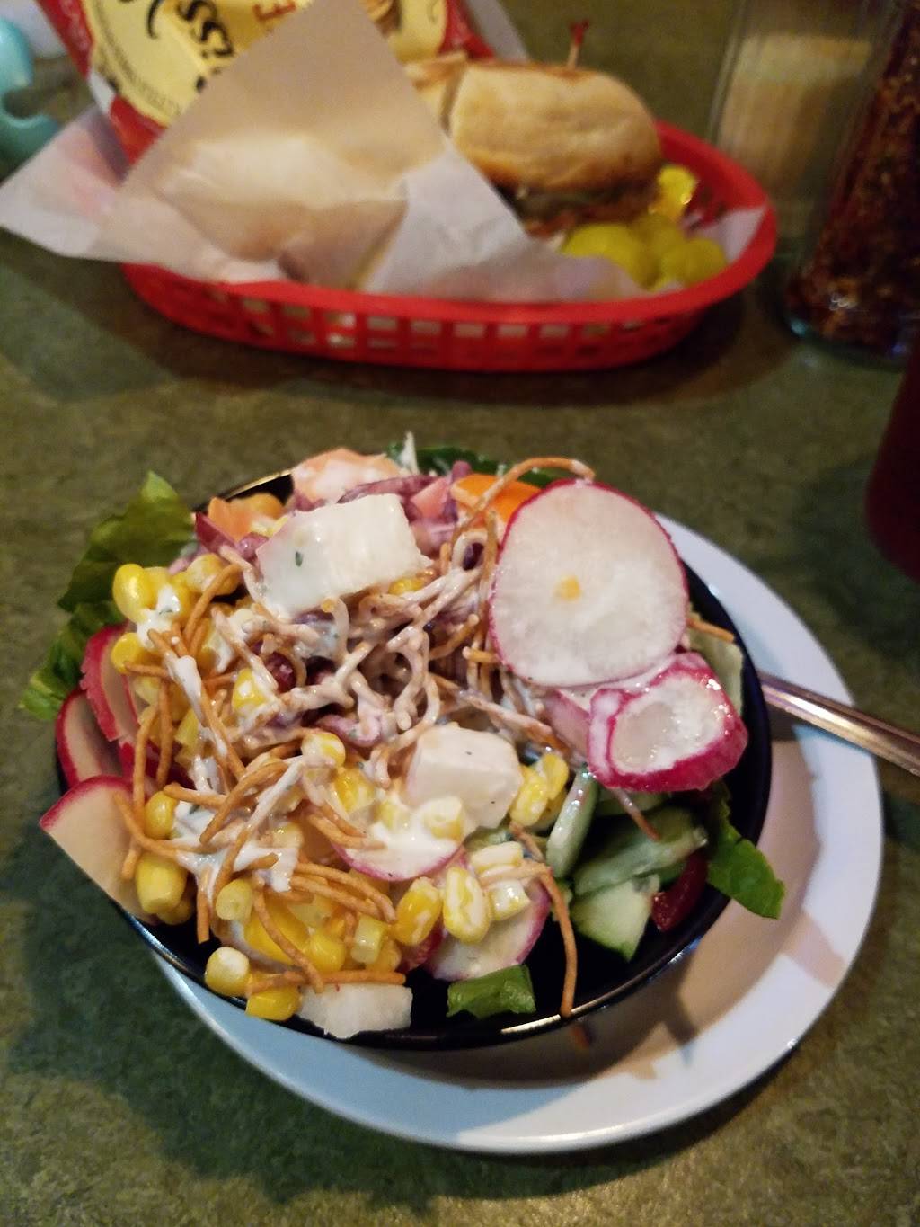 Toppers Pizza | restaurant | 18417 Soledad Canyon Rd, Santa Clarita, CA 91387, USA | 6612227888 OR +1 661-222-7888