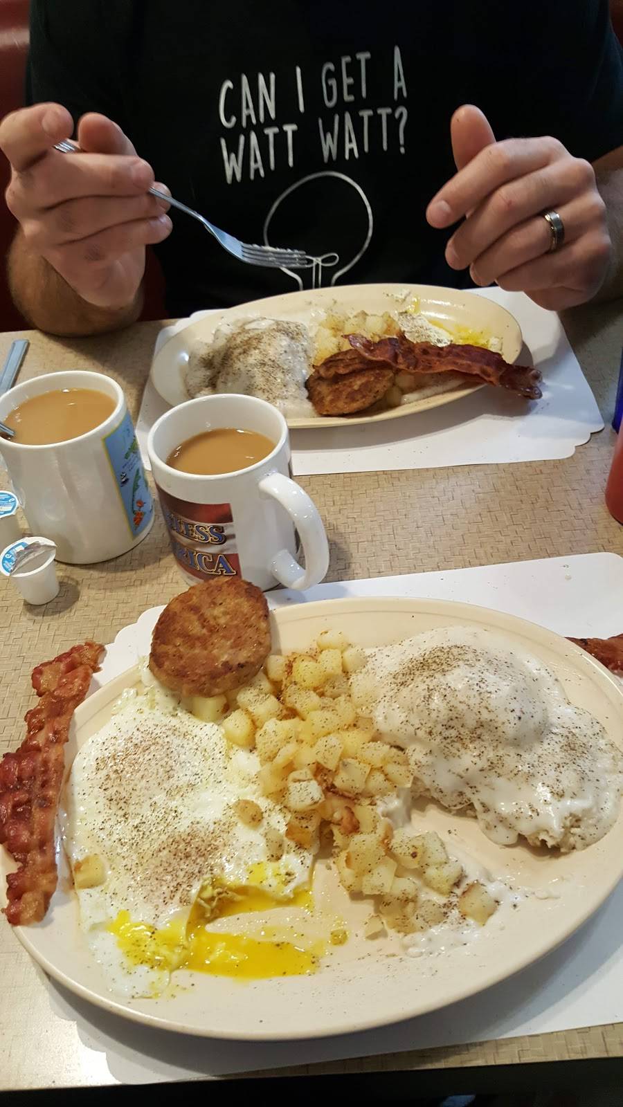 Brendas Kitchen | restaurant | 13200 N 113th Ave #4, Youngtown, AZ 85363, USA | 6239772631 OR +1 623-977-2631