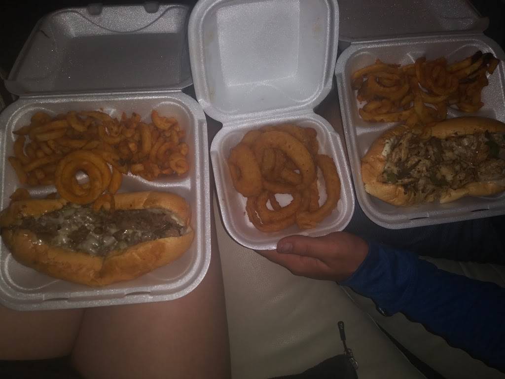 Tunis Seafood, Wings & Subs | restaurant | 5059 Soutel Dr, Jacksonville, FL 32208, USA | 9046476458 OR +1 904-647-6458