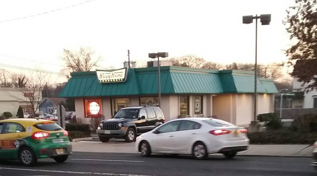 Krispy Kreme | bakery | 1170 Haddon Ave, Collingswood, NJ 08108, USA | 8562699255 OR +1 856-269-9255