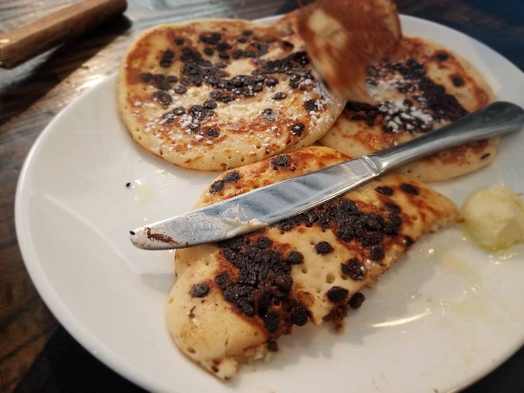 The Connection Cafe | restaurant | 40 Union St, Holbrook, MA 02343, USA | 7818857813 OR +1 781-885-7813