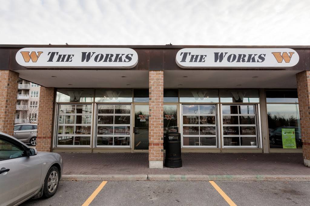 The Works Gourmet Burger Bistro | restaurant | 64 Stonehaven Dr, Kanata, ON K2M 2Y2, Canada | 6132710406 OR +1 613-271-0406