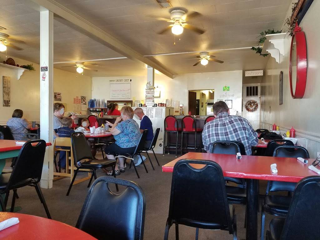 Deanos Diner LLC | restaurant | 202 W State St, Ashley, IN 46705, USA | 2605873931 OR +1 260-587-3931