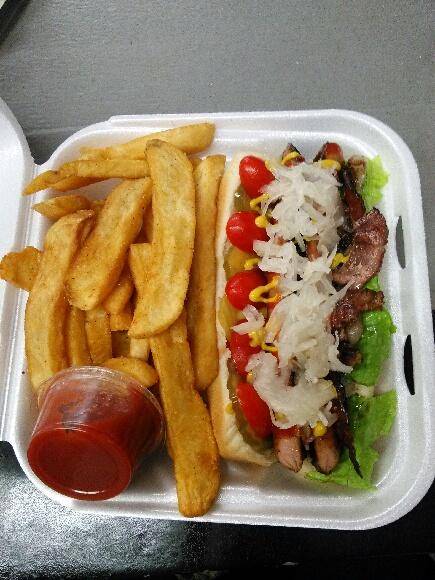 Family Kitchen &Grill | restaurant | 2650 Monte Diablo Ave, Stockton, CA 95204, USA | 2095655420 OR +1 209-565-5420