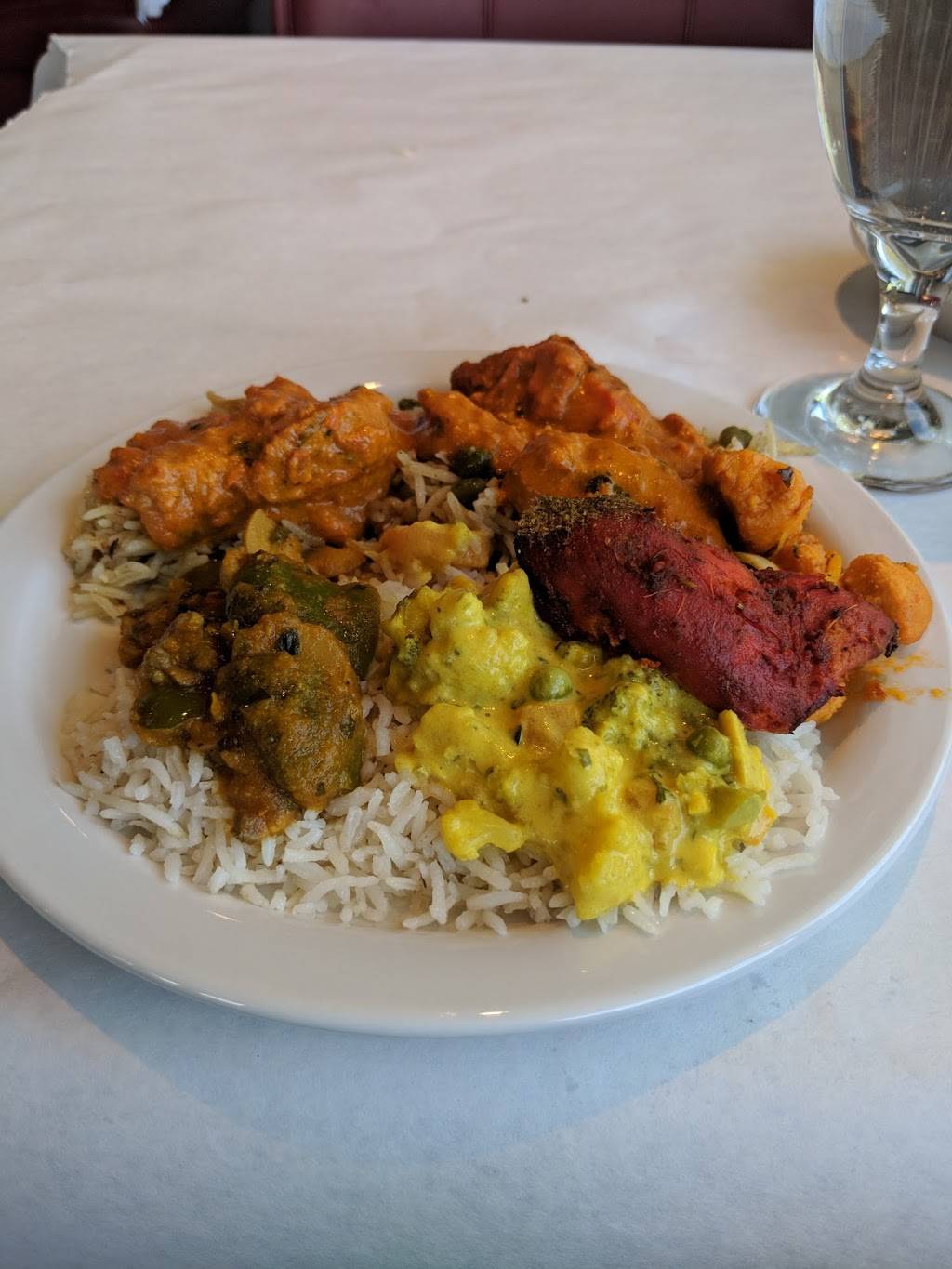 Gateway To India | restaurant | 5306, 3115 Chatham Rd, Springfield, IL 62704, USA | 2177266890 OR +1 217-726-6890