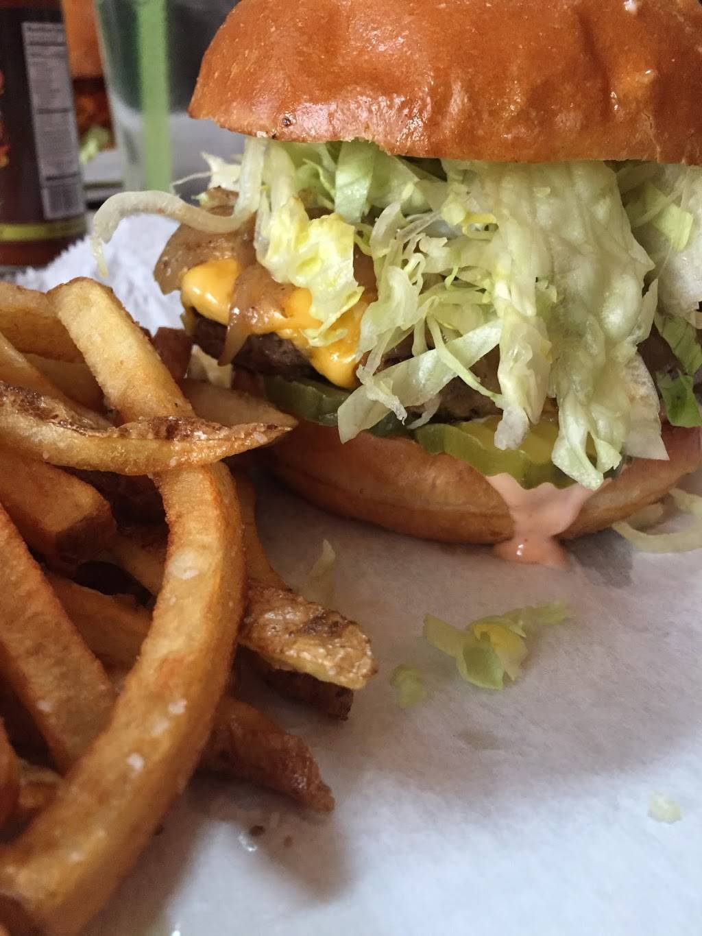 Cobra Cabana | restaurant | 901 W Marshall St, Richmond, VA 23220, USA | 8043033577 OR +1 804-303-3577