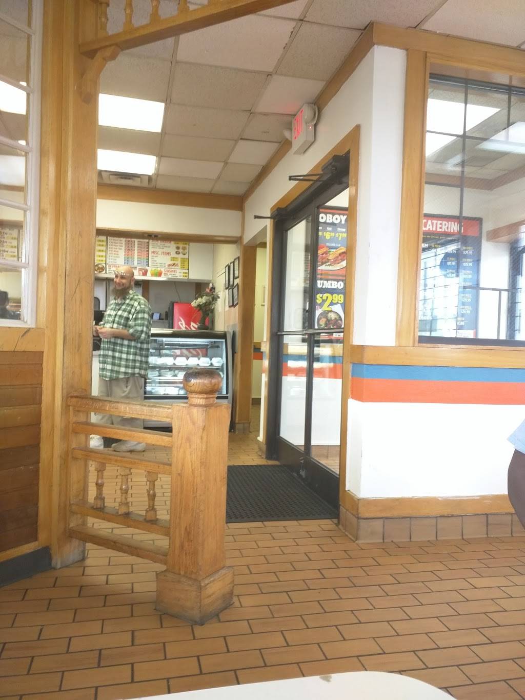 Louisiana Famous Fried Chicken | restaurant | 6150 Ramey Ave, Fort Worth, TX 76112, USA | 8173951037 OR +1 817-395-1037