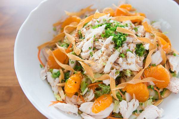 Famous Labels Delicatessen | restaurant | 19005 Ventura Blvd, Tarzana, CA 91356, USA | 8183433195 OR +1 818-343-3195