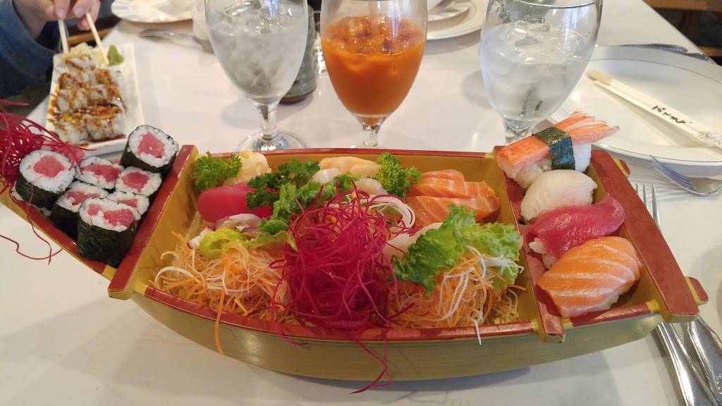 Lemon Grass | restaurant | 912 W Lamar Alexander Pkwy, Maryville, TN 37801, USA | 8656818785 OR +1 865-681-8785