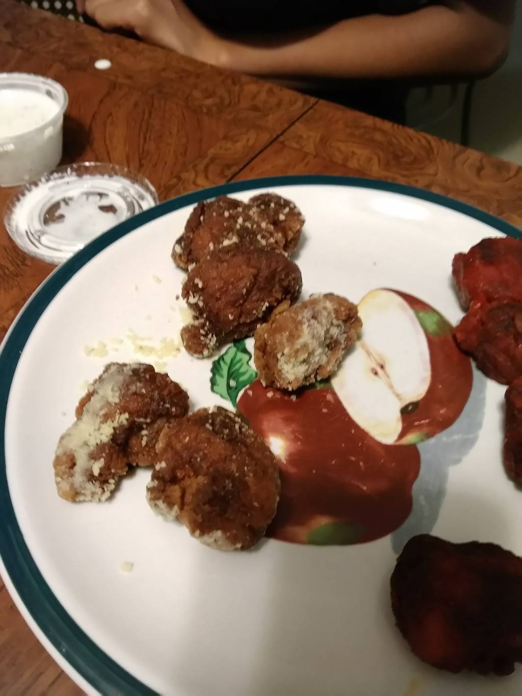 Wingstop | restaurant | 2802 N Shepherd Dr Ste 400, Houston, TX 77008, USA | 8326730100 OR +1 832-673-0100