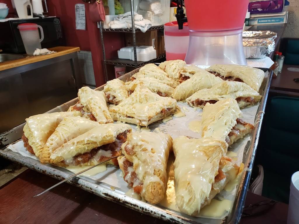 Georgias Country Kitchen | restaurant | 215 4th St, Carnegie, OK 73015, USA | 5806542536 OR +1 580-654-2536