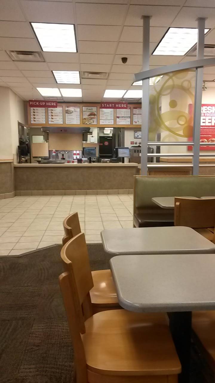 Wendys | restaurant | 1017 W Crawford Ave, Connellsville, PA 15425, USA | 7246283373 OR +1 724-628-3373