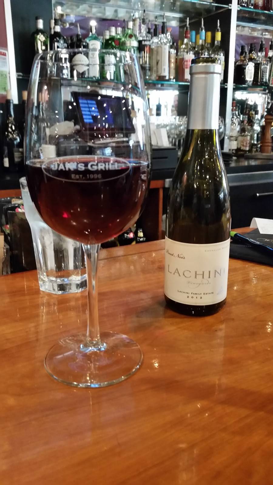 JaKs Grill | restaurant | 3701 NE 45th St, Seattle, WA 98105, USA | 2069858545 OR +1 206-985-8545