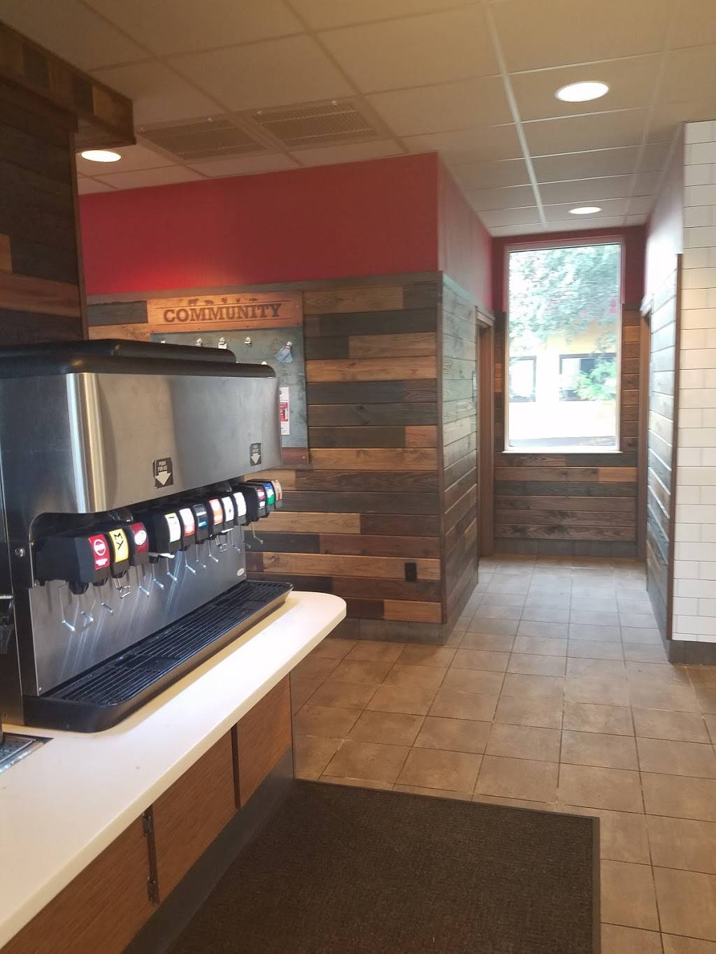 Arbys | restaurant | 2230 E Fletcher Ave, Tampa, FL 33612, USA | 8139777560 OR +1 813-977-7560