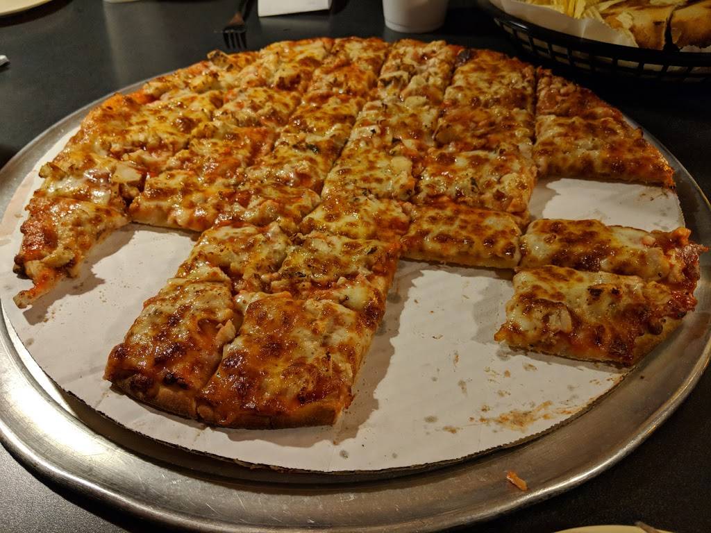 Pizza King | restaurant | 211 N Perkins St, Rushville, IN 46173, USA | 7659322212 OR +1 765-932-2212