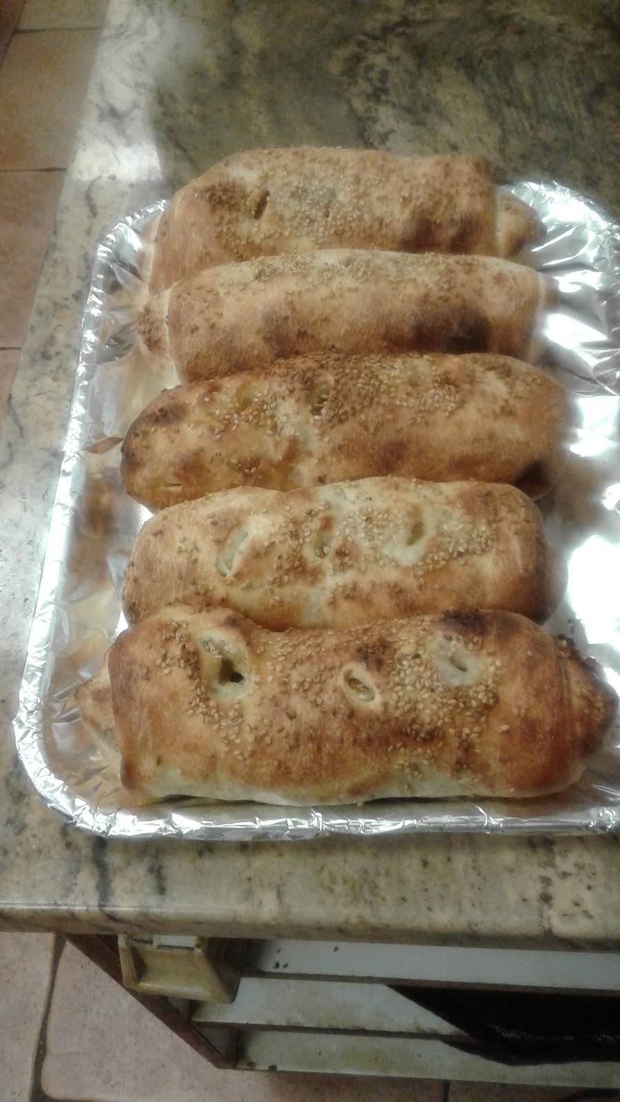 Freddys Pizzeria | restaurant | 1266 150th St, Whitestone, NY 11367, USA | 7187674502 OR +1 718-767-4502