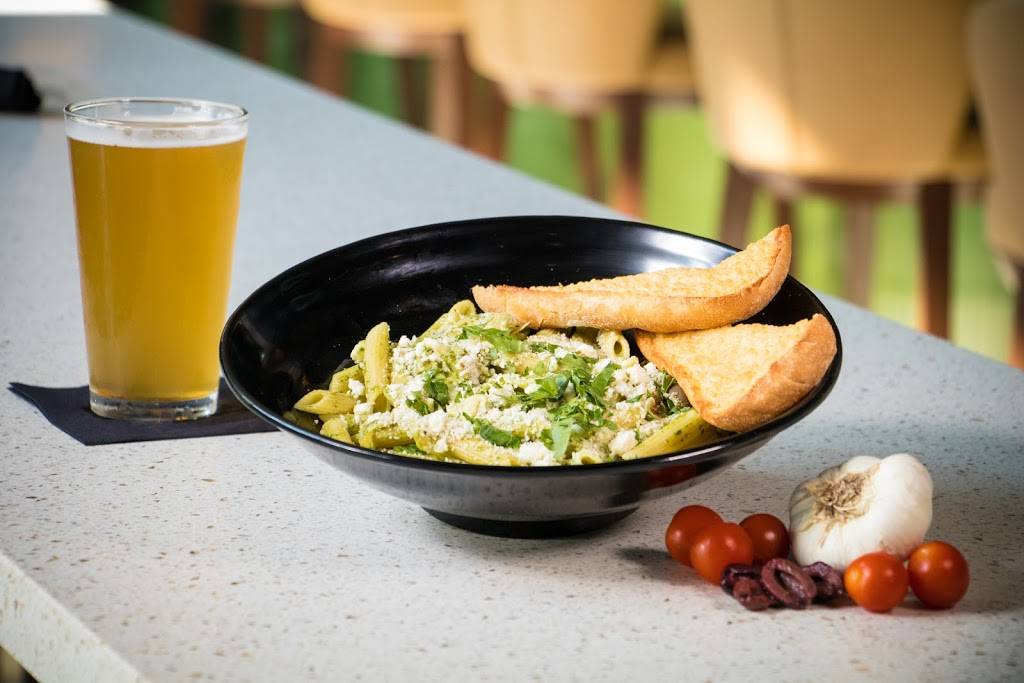 The Backlot | restaurant | 4005 South Ave Suite A, Springfield, MO 65807, USA | 4177089599 OR +1 417-708-9599