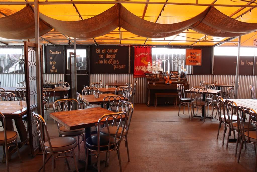 90 Miles Cuban Cafe | restaurant | 2540 W Armitage Ave, Chicago, IL 60647, USA | 7732272822 OR +1 773-227-2822