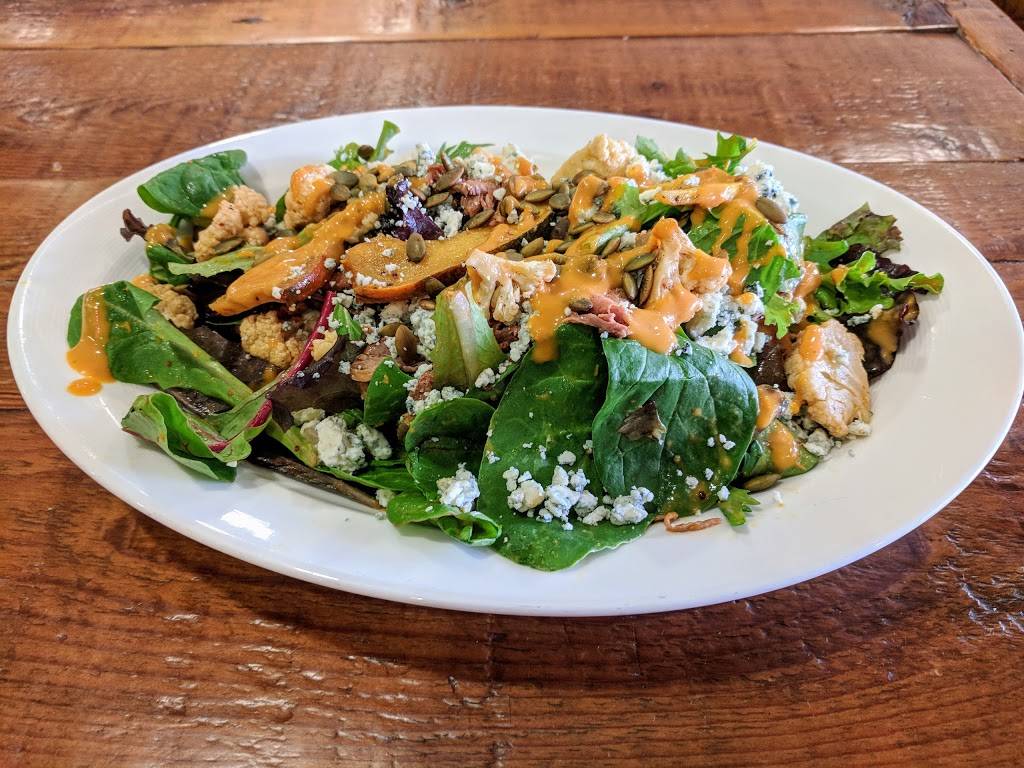 Harvest Market | cafe | 125 Hospital Dr, Watertown, WI 53098, USA | 9202624260 OR +1 920-262-4260