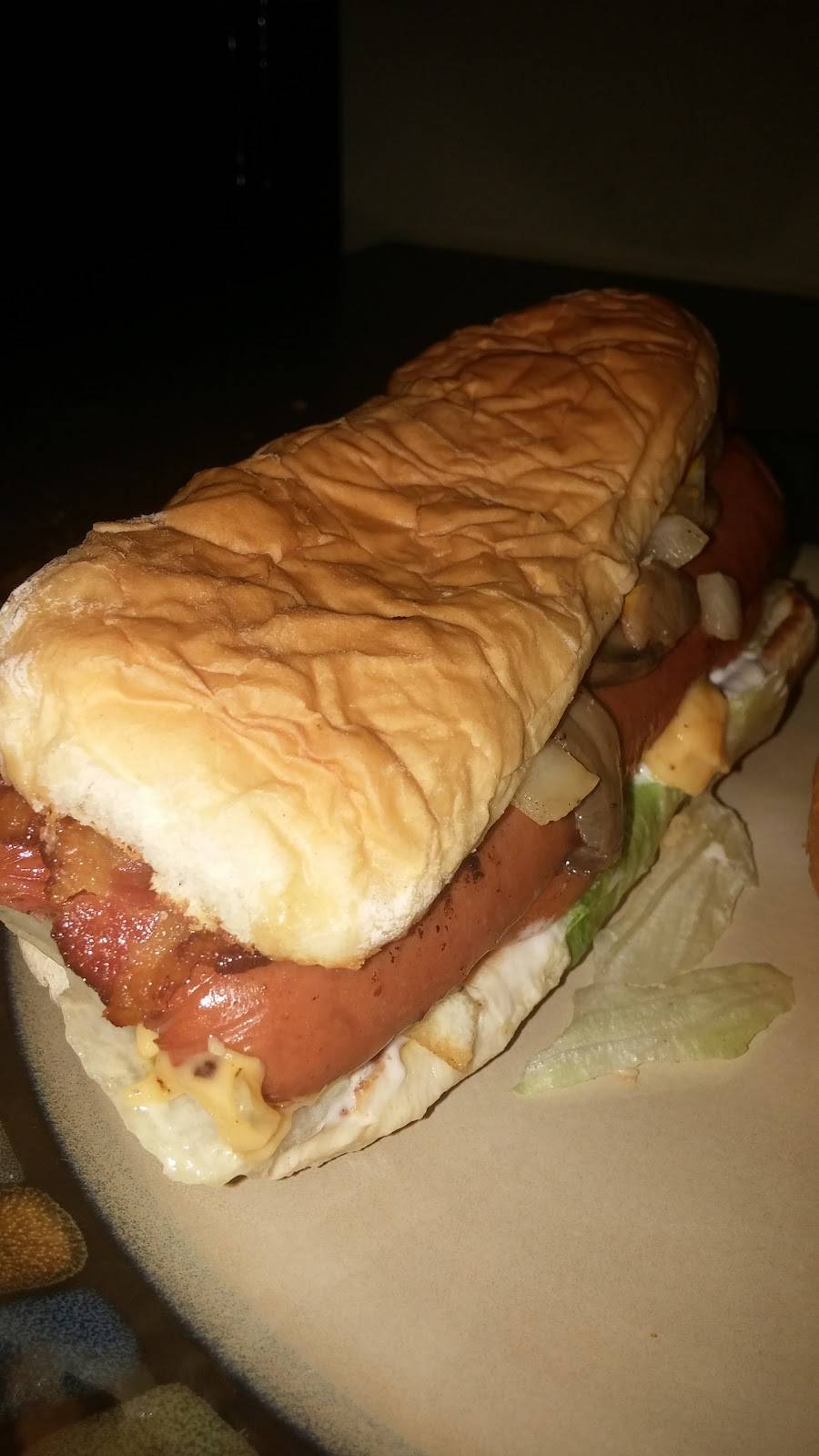 Five Guys | meal takeaway | 3850 Alpine Ave NW, Comstock Park, MI 49321, USA | 6167845445 OR +1 616-784-5445