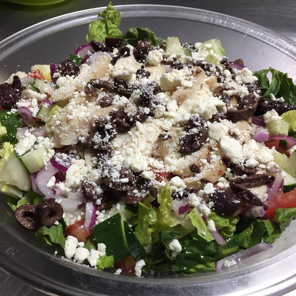 Big Jims 395 Grill | restaurant | 777 E Vista Way #204, Vista, CA 92084, USA | 7608427303 OR +1 760-842-7303