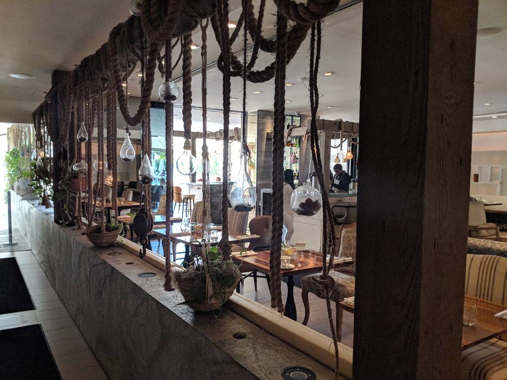 Shelborne Cafe | restaurant | 1801 Collins Ave, Miami Beach, FL 33139, USA | 3055311271 OR +1 305-531-1271